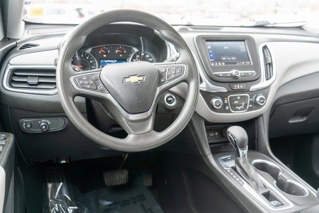 Used 2022 Chevrolet Equinox LS w/ LS Convenience Package AWD/4WD image 14