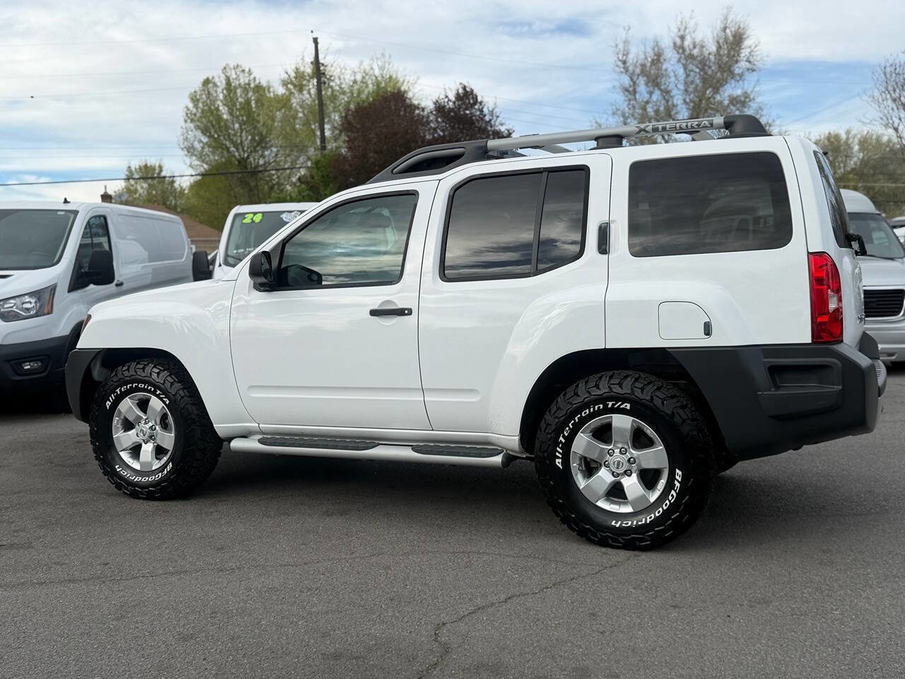Used 2010 Nissan Xterra S image 27