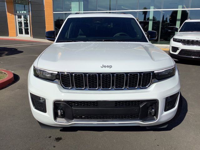 New 2025 Jeep Grand Cherokee Overland w/ Luxury Tech Group IV image 4