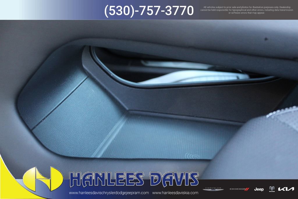 Used 2024 Volkswagen Atlas SE image 15