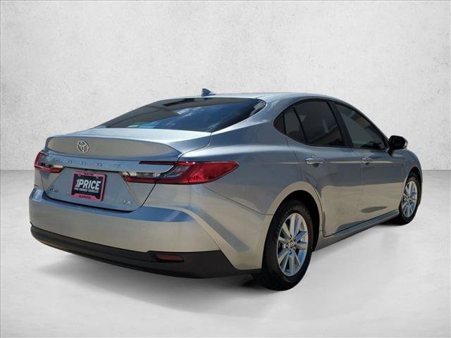 Certified 2025 Toyota Camry LE FWD image 5