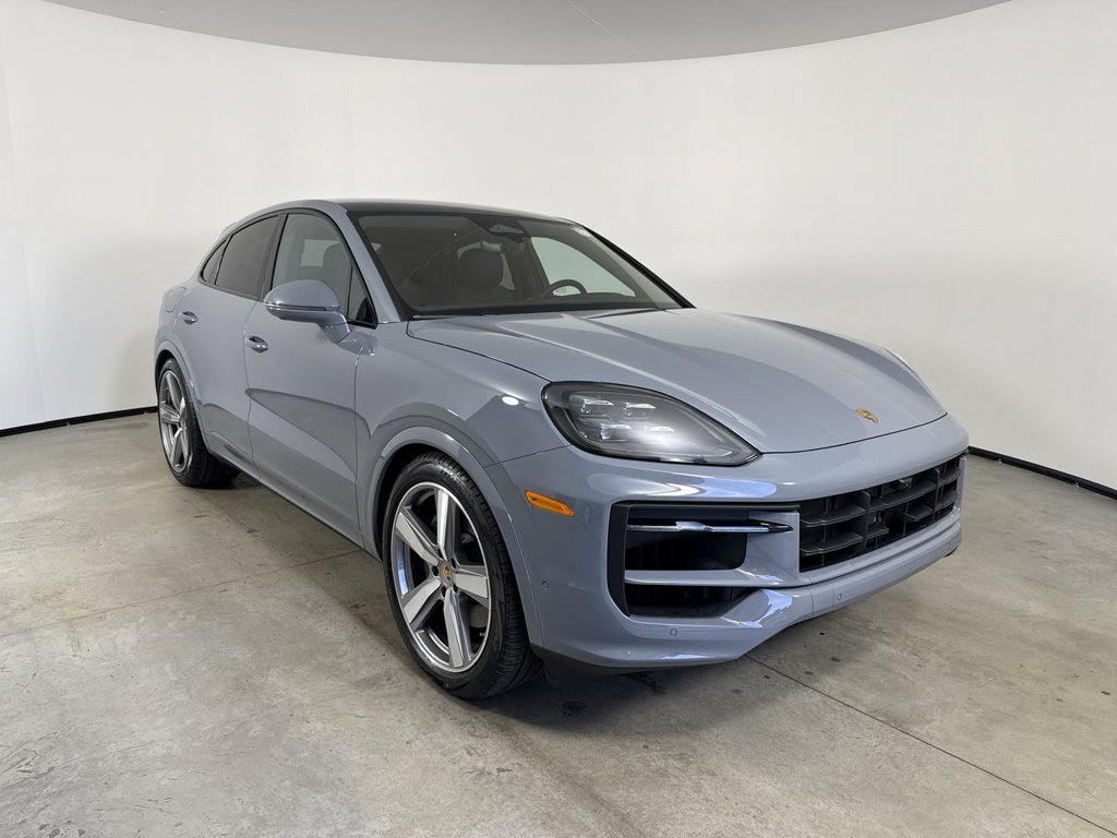 New 2026 Porsche Cayenne Coupe AWD/4WD image 9