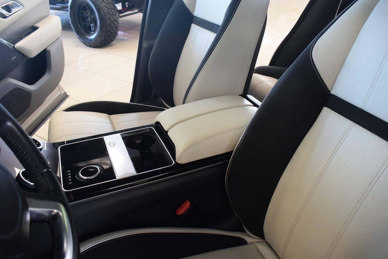 Used 2018 Land Rover Range Rover Velar S AWD/4WD image 59