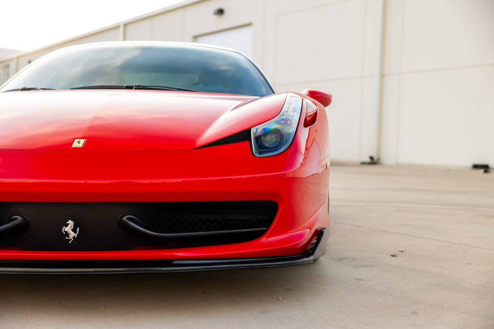 Used 2012 Ferrari 458 Italia Coupe RWD image 4