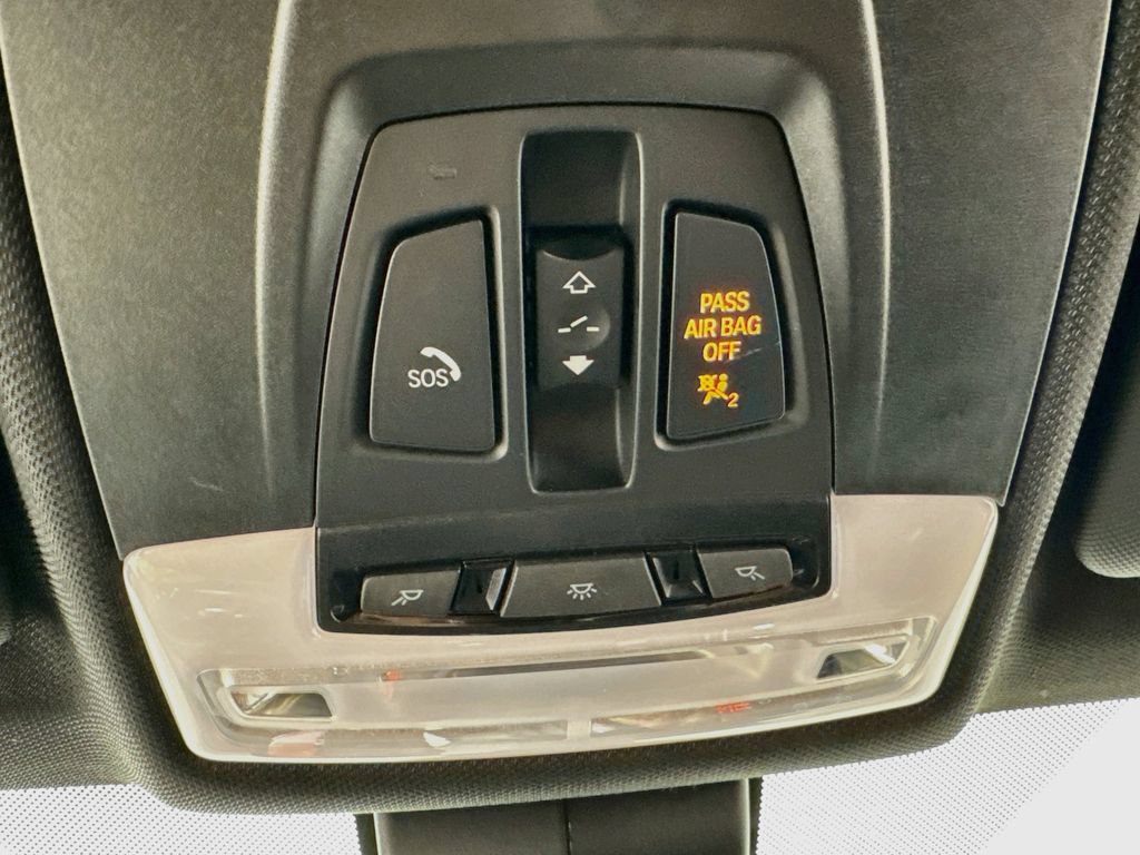 Used 2018 BMW M3 RWD image 18