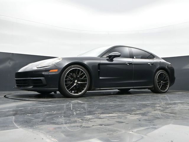 Used 2020 Porsche Panamera 4 AWD/4WD image 36