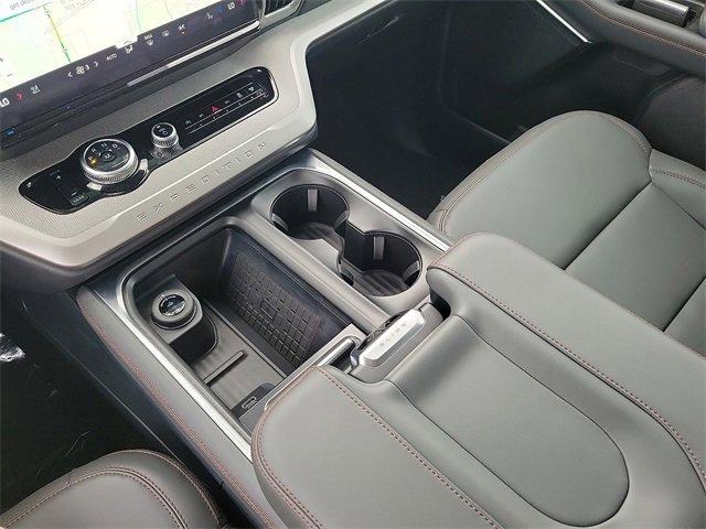 New 2025 Ford Expedition Max Active image 15