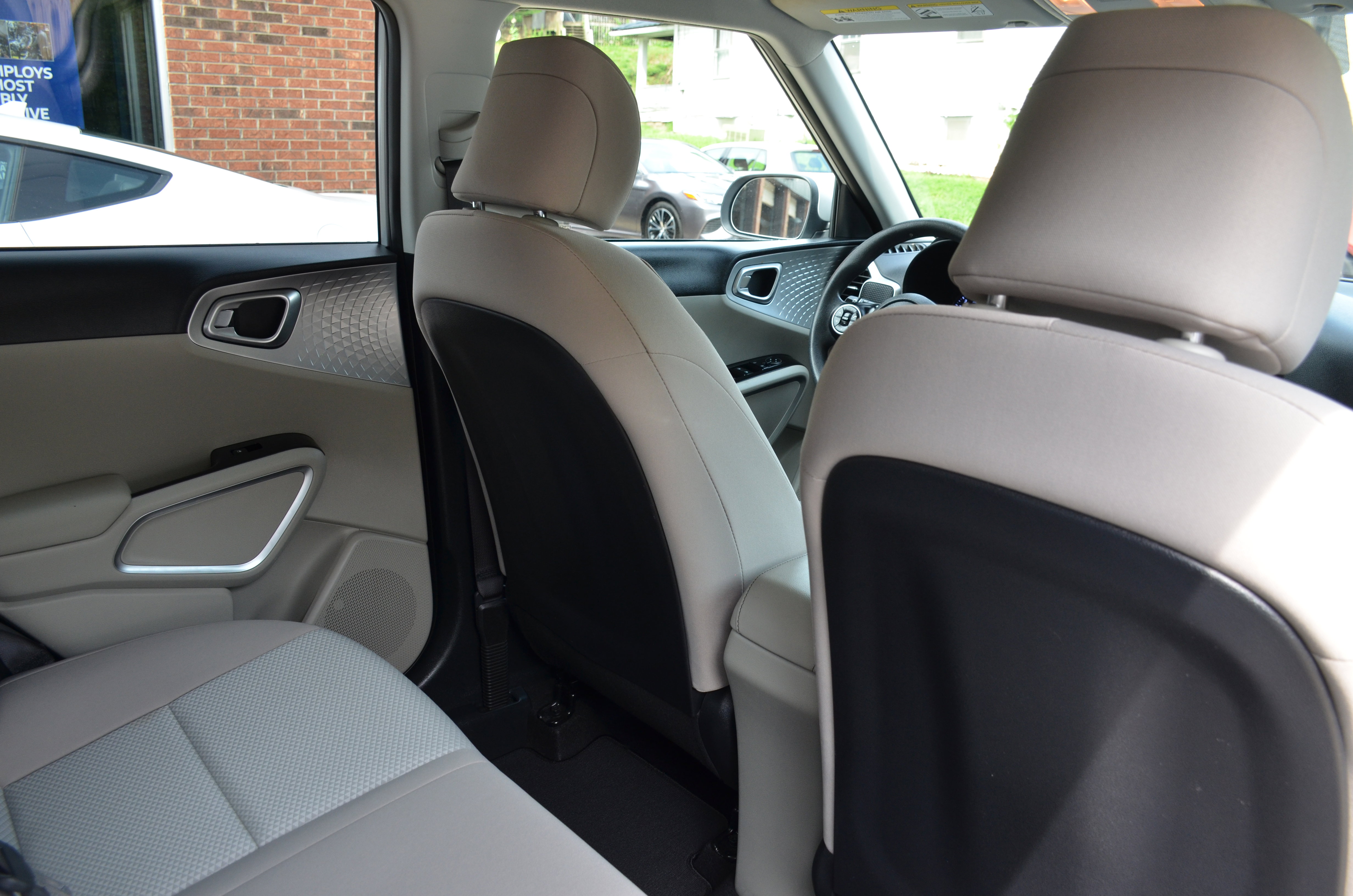 Used 2020 Kia Soul LX image 19