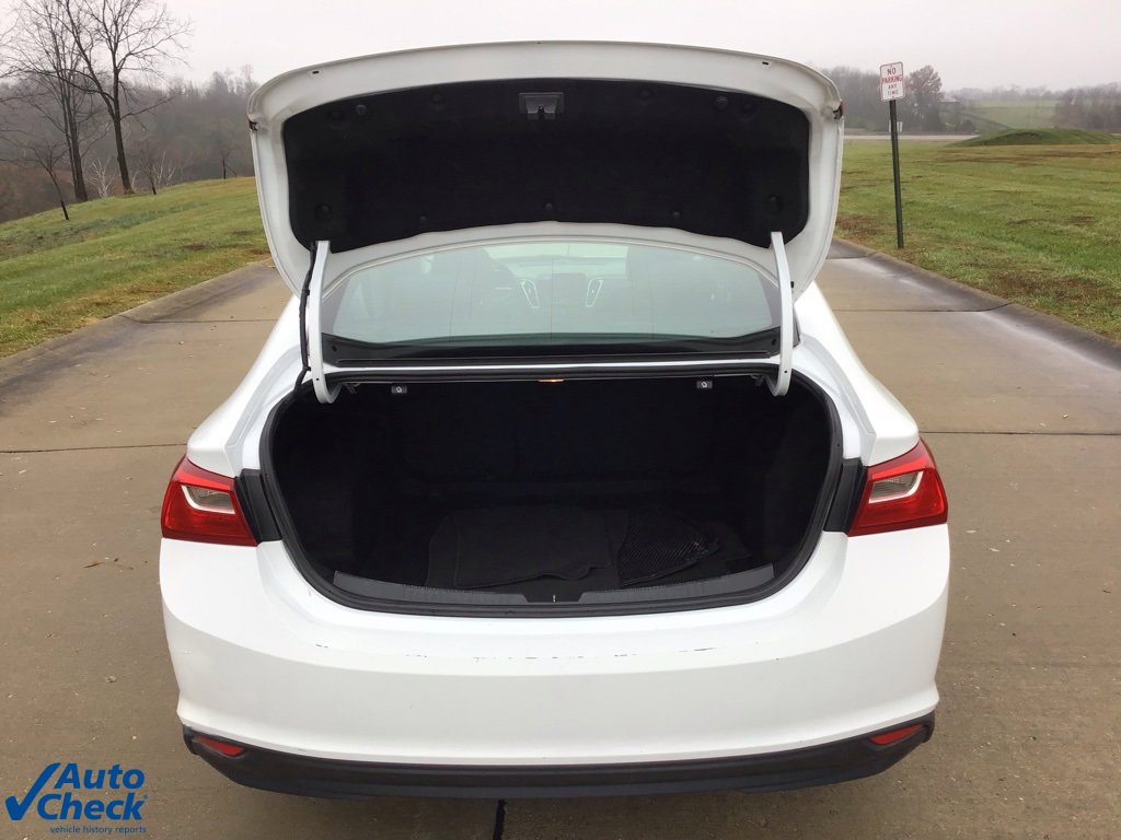 Used 2024 Chevrolet Malibu LT image 5