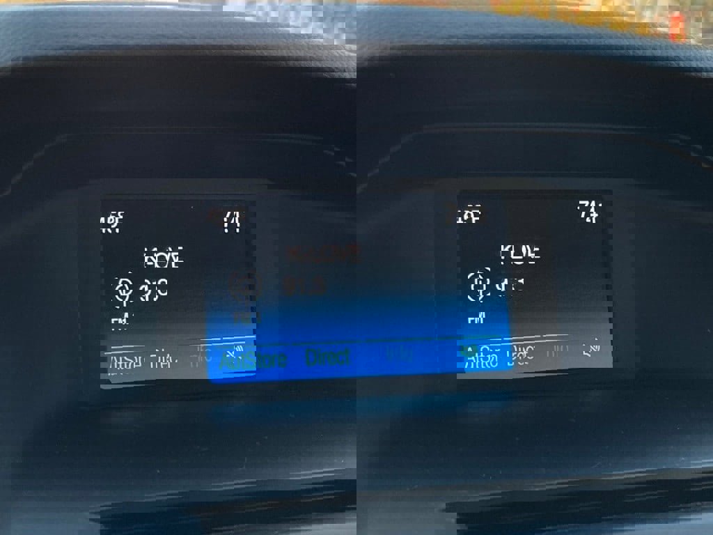 Used 2016 Ford Focus SE image 25