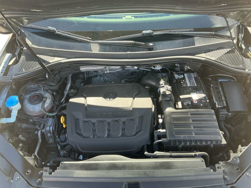Used 2021 Volkswagen Tiguan S image 24