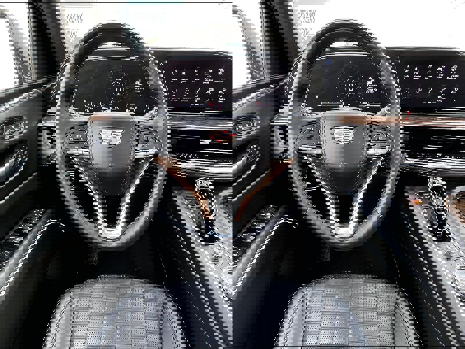 Used 2023 Cadillac Escalade Premium Luxury Platinum image 18