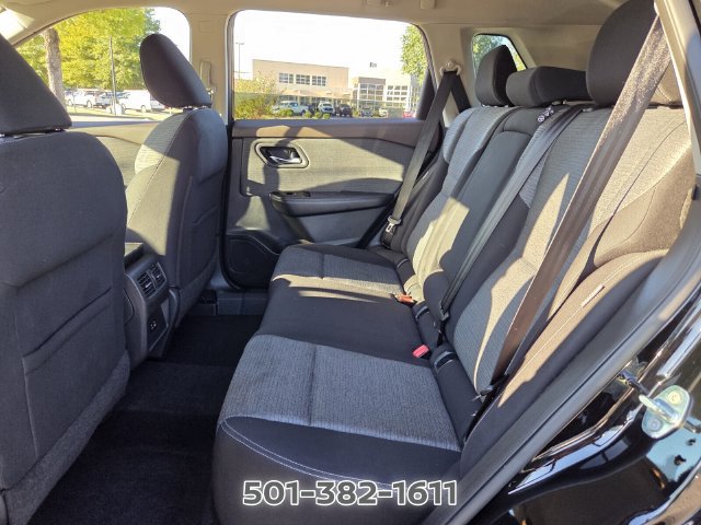 Used 2021 Nissan Rogue SV FWD image 11