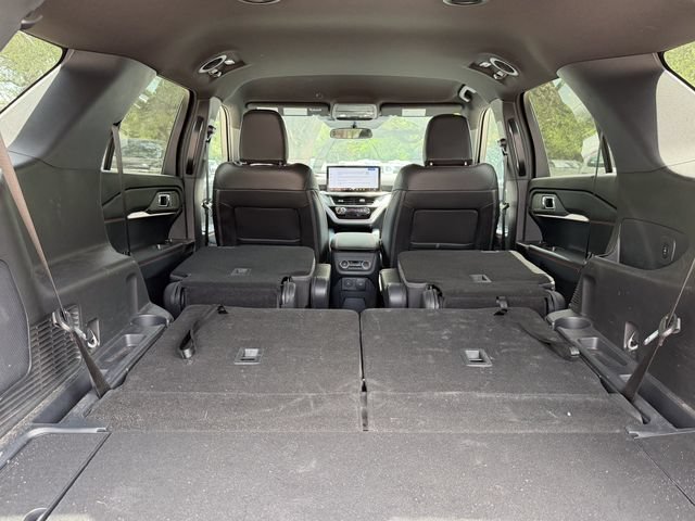 Used 2025 Ford Explorer ST-Line AWD/4WD image 20
