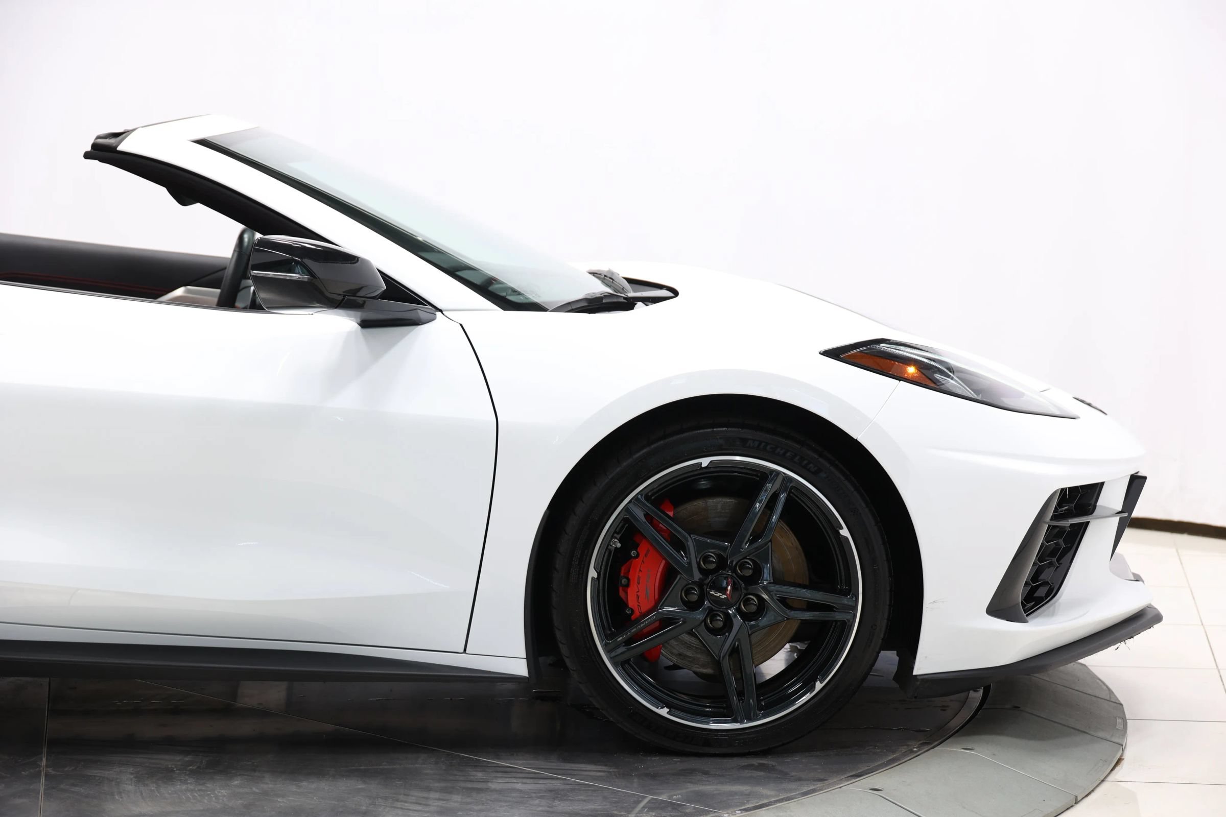 Used 2020 Chevrolet Corvette Stingray Preferred Cpe w/ 2LT Preferred Equipment Group RWD image 73