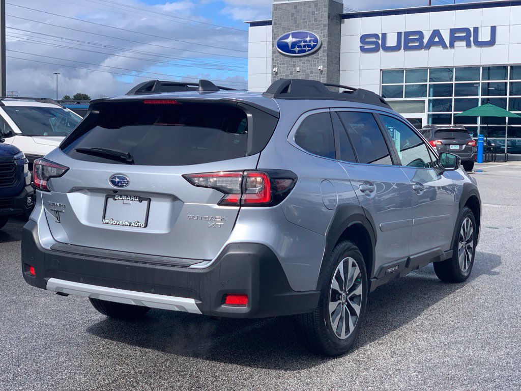 Used 2024 Subaru Outback Limited XT AWD/4WD image 7