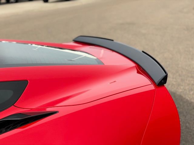 Used 2015 Chevrolet Corvette Z06 w/ 3LZ Preferred Equipment Group image 16