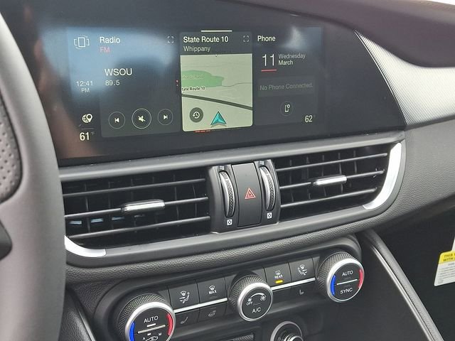 New 2026 Alfa Romeo Giulia Base image 10