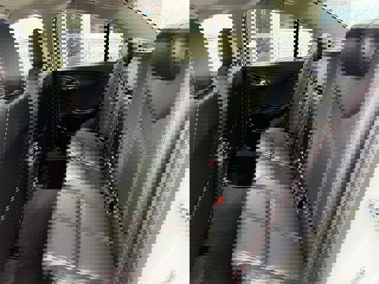 Used 2015 Chevrolet SS image 27