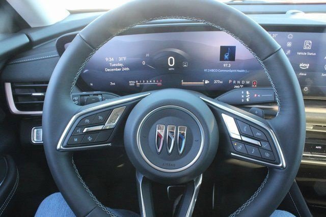 New 2025 Buick Envision Sport Touring image 7