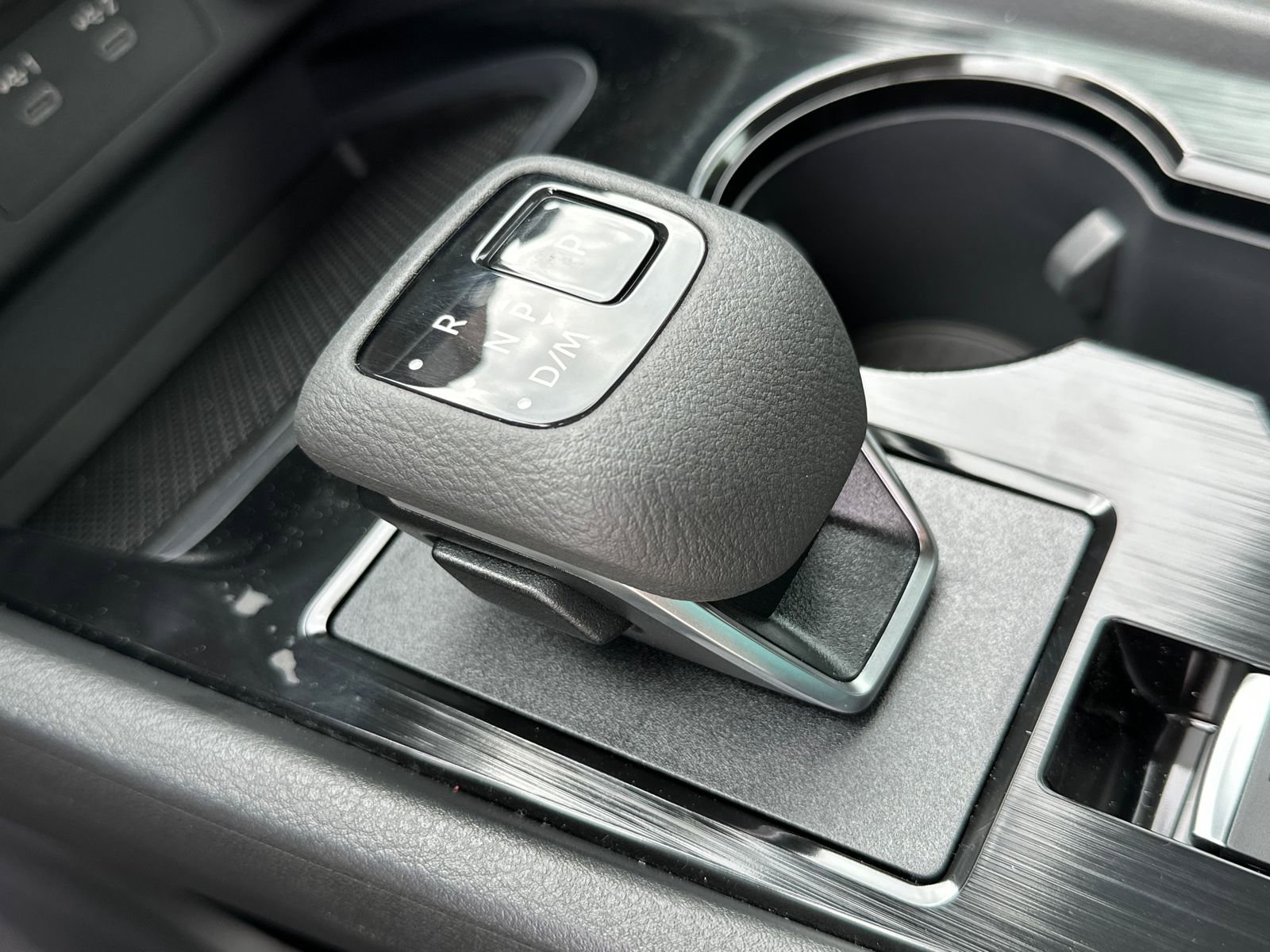 New 2025 Nissan Rogue SV image 33