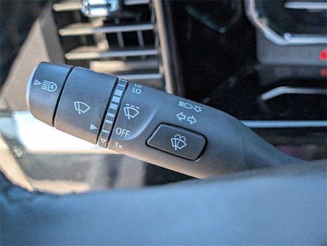 Used 2024 GMC Sierra 1500 SLE image 25