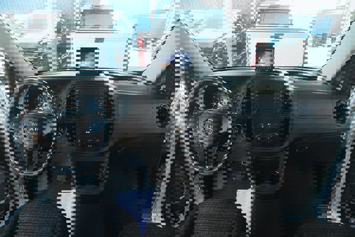 Used 2019 Mercedes-Benz Metris image 17