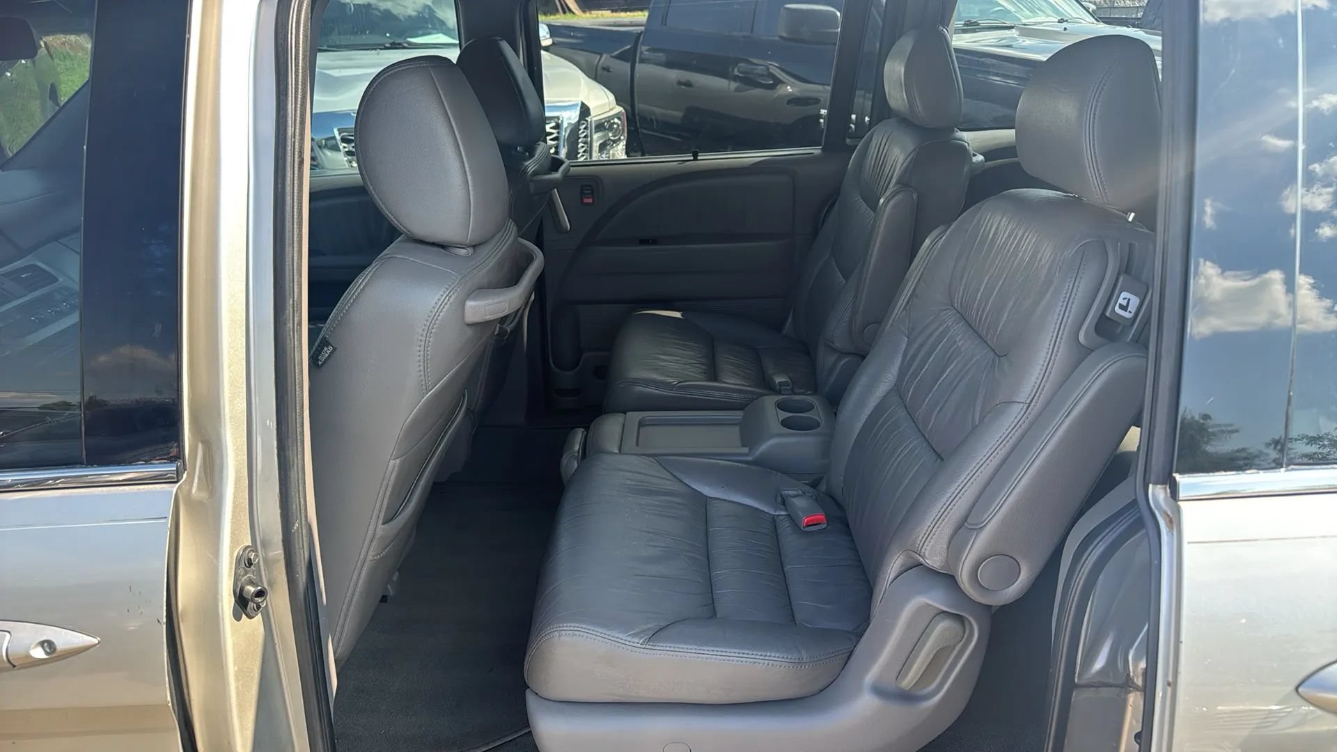 Used 2008 Honda Odyssey EX-L image 27