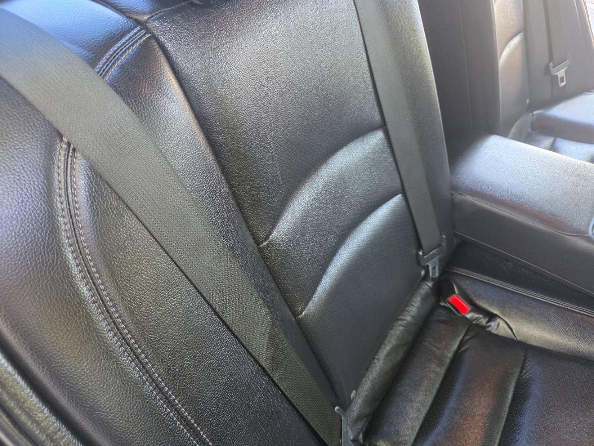 Used 2015 Honda Accord EX-L image 32