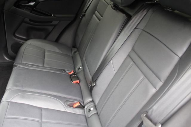 Used 2025 Land Rover Range Rover Evoque S image 5