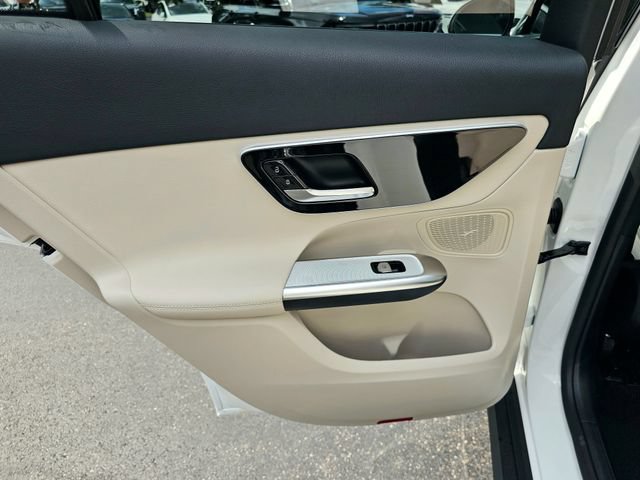 New 2026 Mercedes-Benz GLC 300 4MATIC image 27