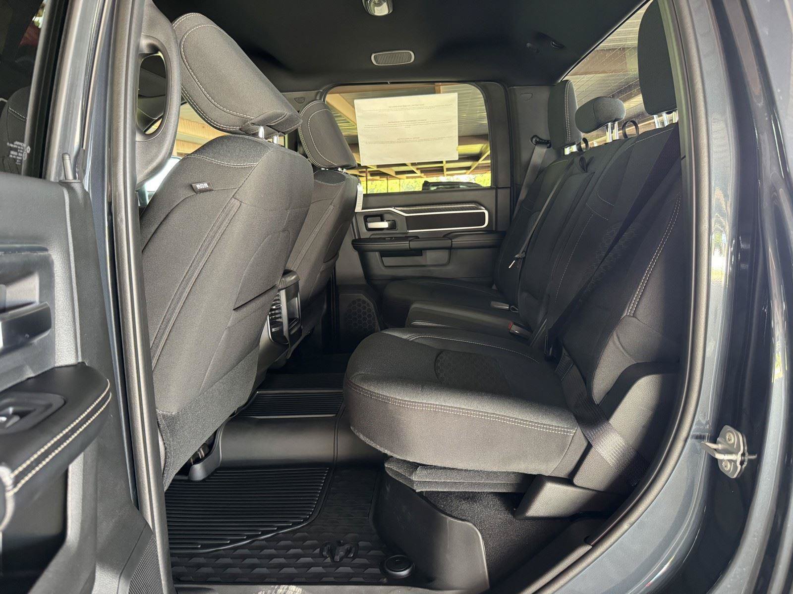 New 2026 RAM 3500 Lone Star AWD/4WD image 32