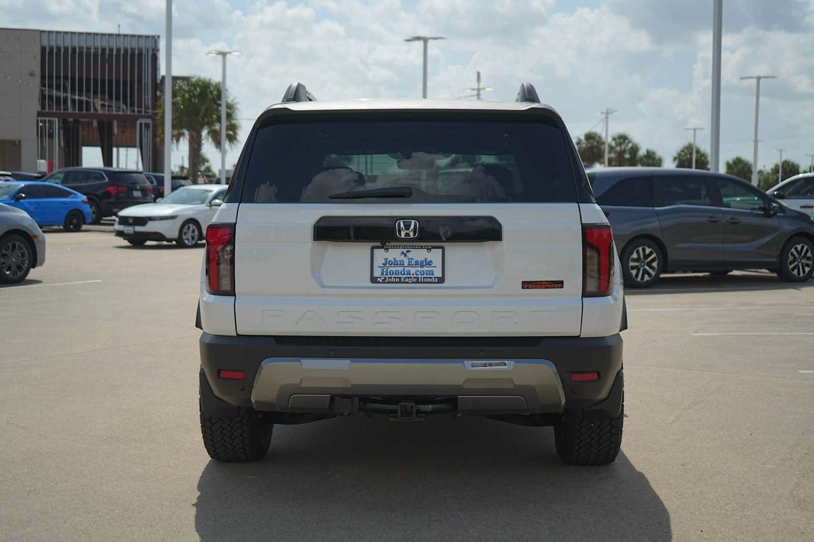 Used 2026 Honda Passport TrailSport Elite image 4