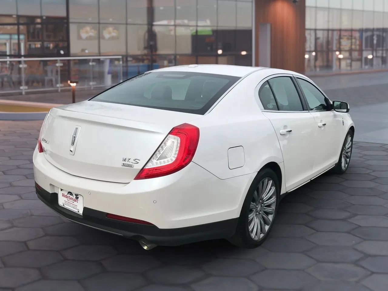 Used 2014 Lincoln MKS Sedan 4D w/ Equipment Group 101A image 10