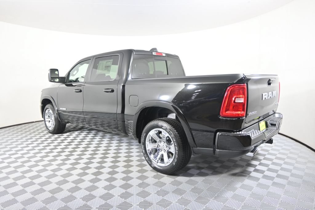 Used 2026 RAM 1500 Big Horn AWD/4WD image 4