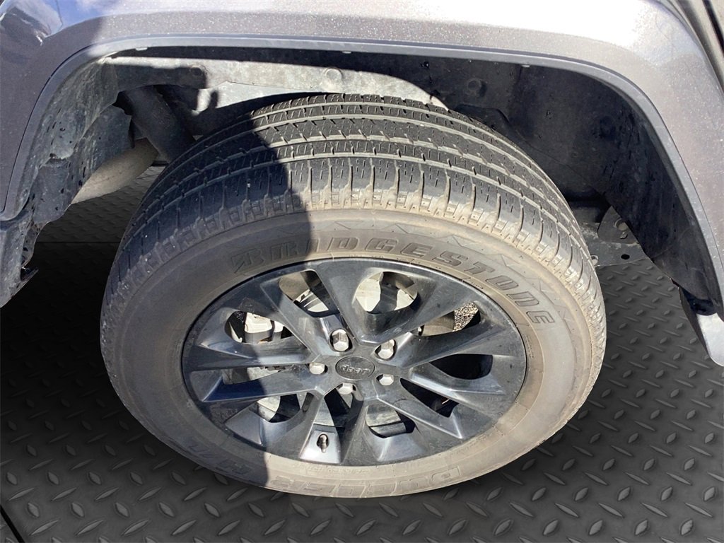 Used 2021 Jeep Wrangler Unlimited Sahara w/ Cold Weather Group image 24