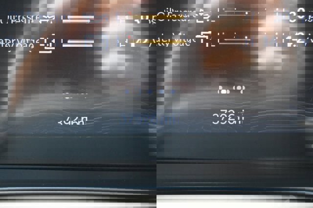 Used 2022 Jeep Grand Cherokee L Laredo image 47