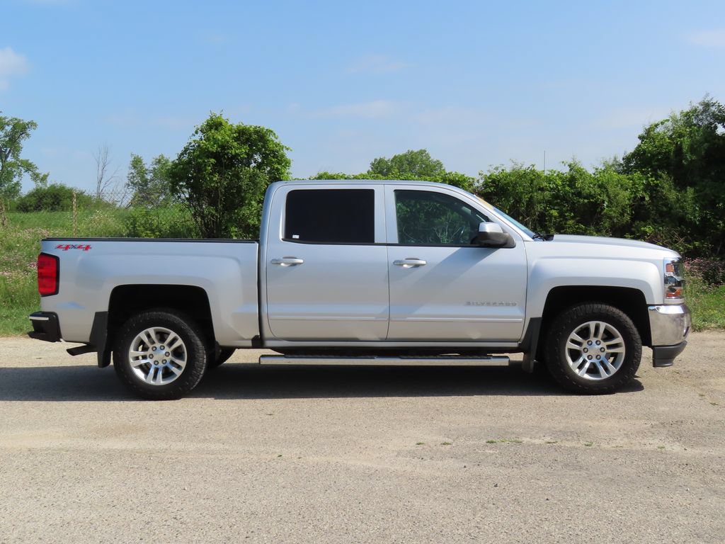 Used 2017 Chevrolet Silverado 1500 LT w/ All Star Edition AWD/4WD image 2