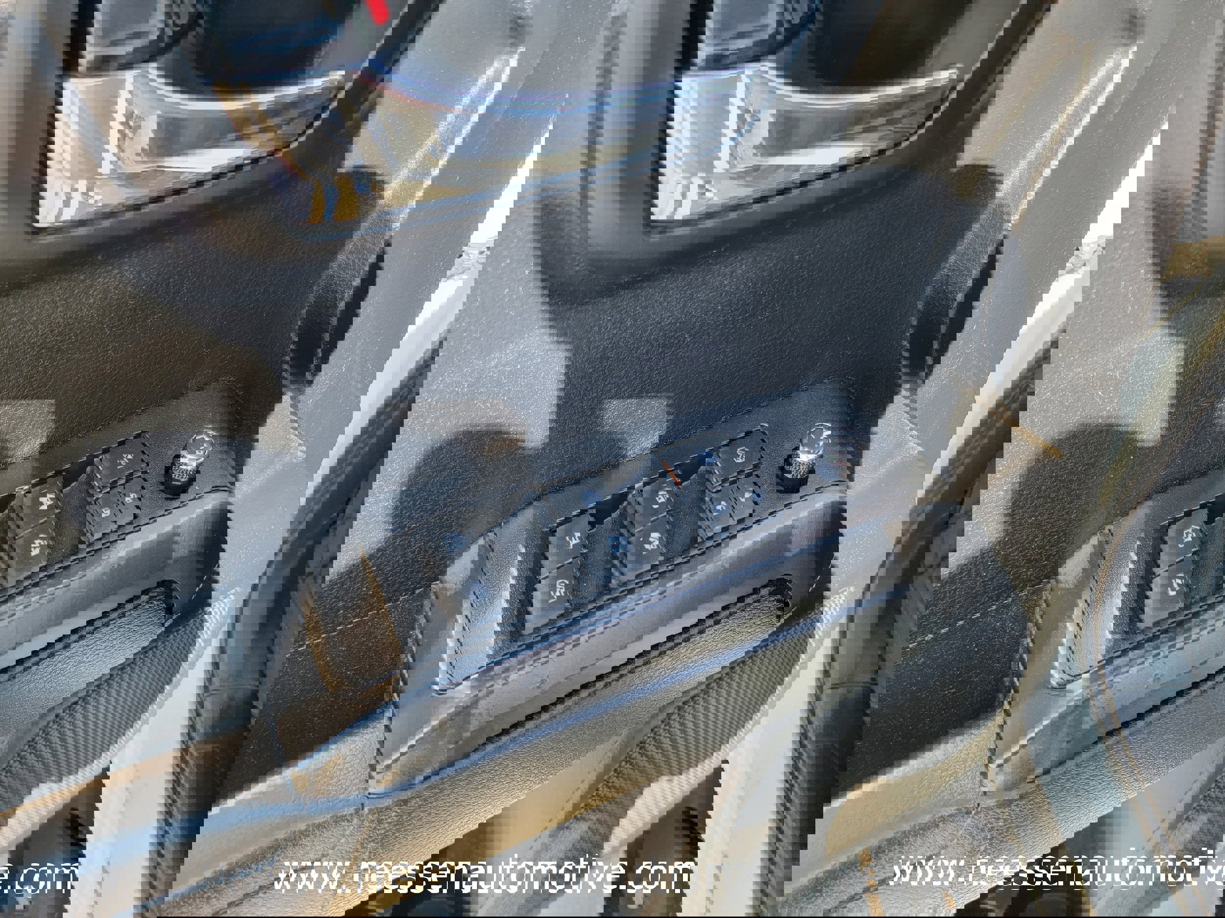 Used 2018 Toyota Tacoma TRD Off-Road w/ Technology Package image 36