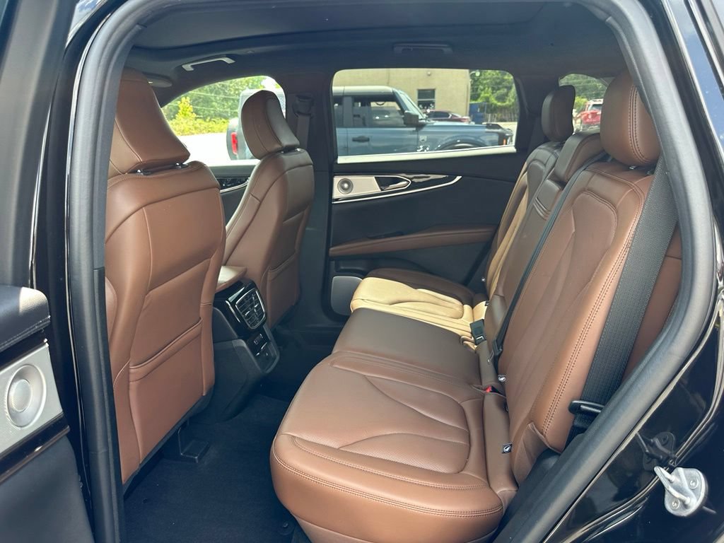 Used 2023 Lincoln Nautilus Reserve w/ Equipment Group 202A AWD/4WD image 24