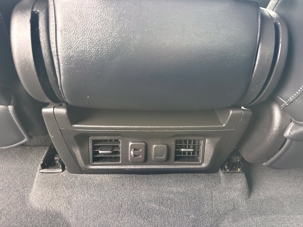 Certified 2019 Chevrolet Silverado 1500 LT w/ All-Star Edition AWD/4WD image 26