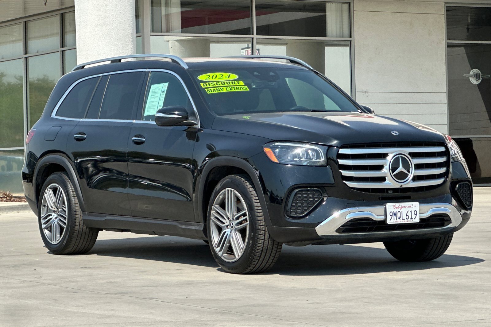 Used 2024 Mercedes-Benz GLS 450 4MATIC image 8