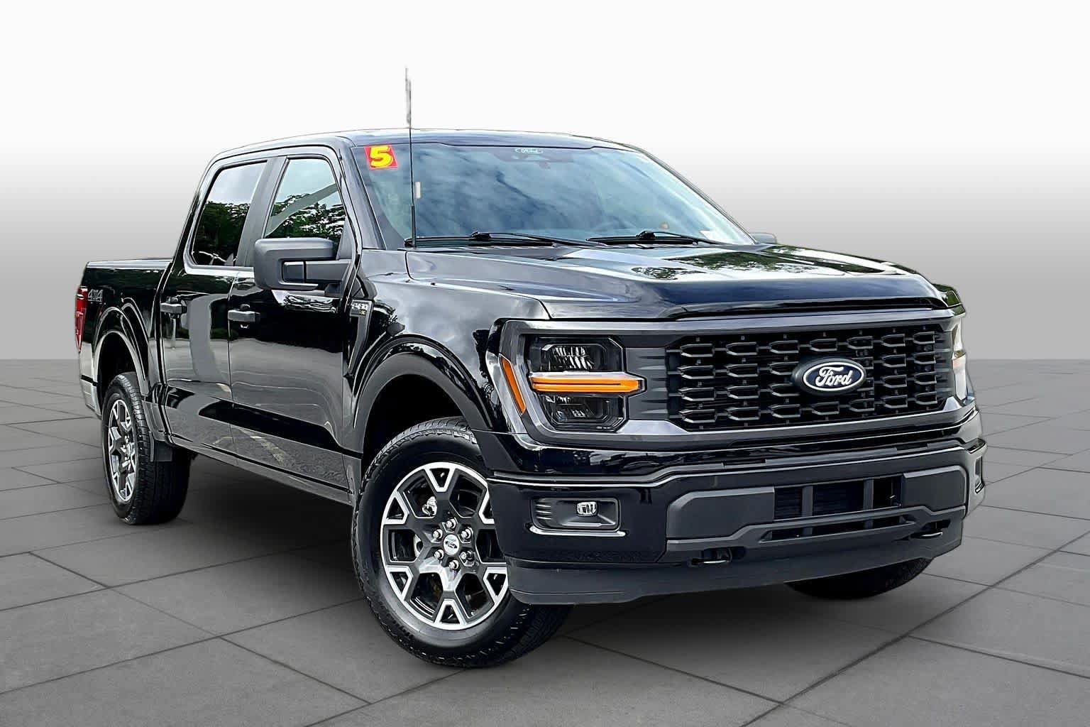 Used 2025 Ford F150 STX w/ Equipment Group 200A AWD/4WD image 7
