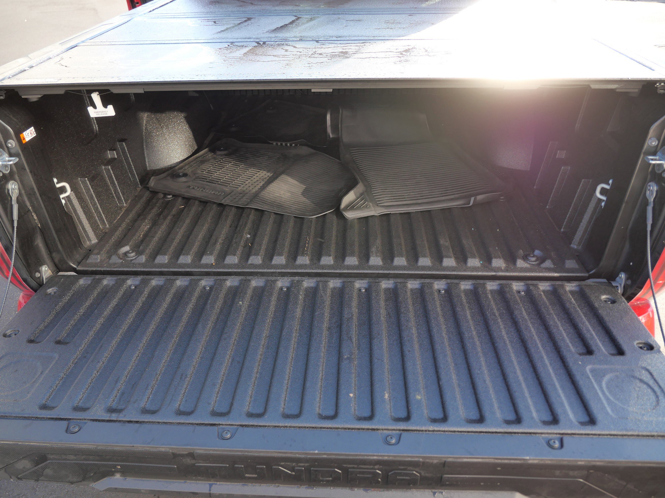 Used 2025 Toyota Tundra Platinum image 18
