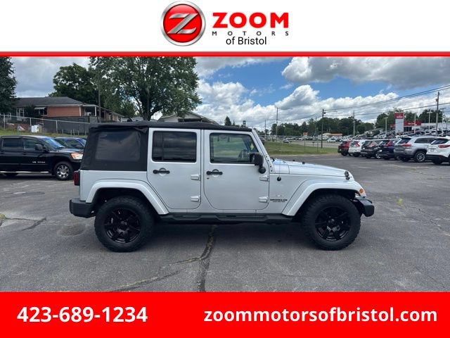 Used 2012 Jeep Wrangler Unlimited Sahara w/ Connectivity Group AWD/4WD image 1