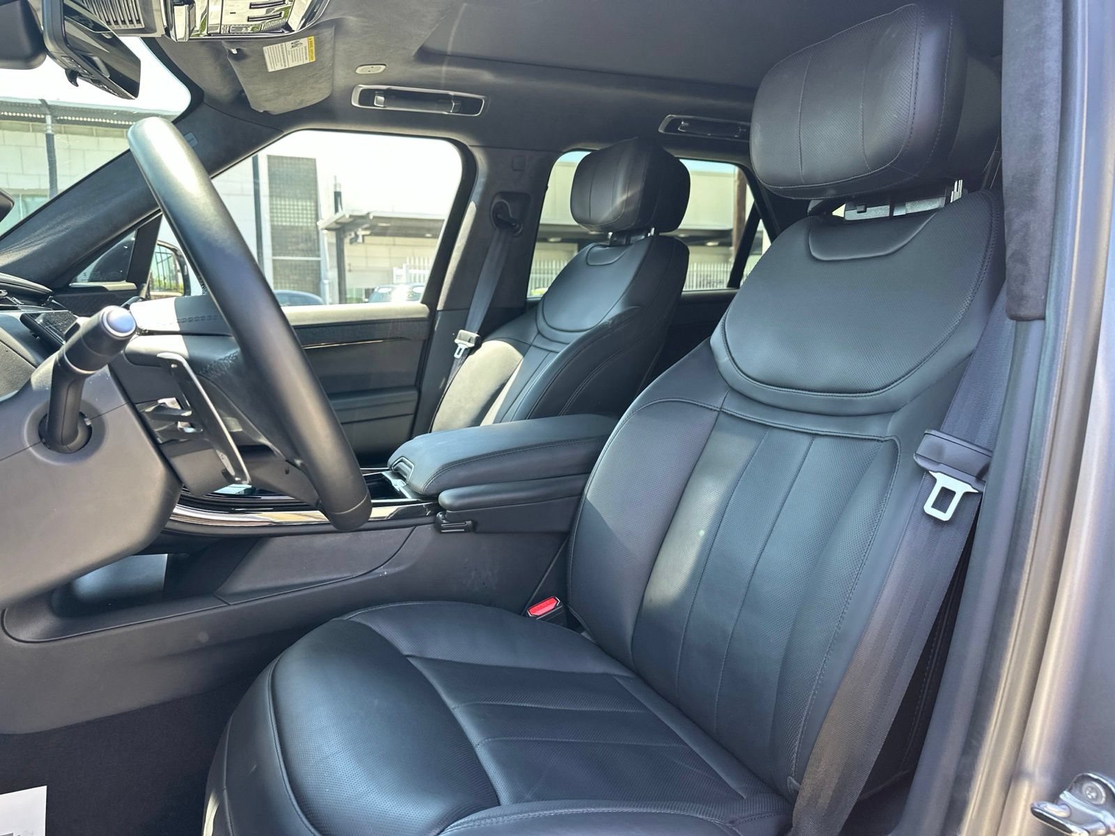 Used 2025 Land Rover Range Rover Sport Autobiography AWD/4WD image 13