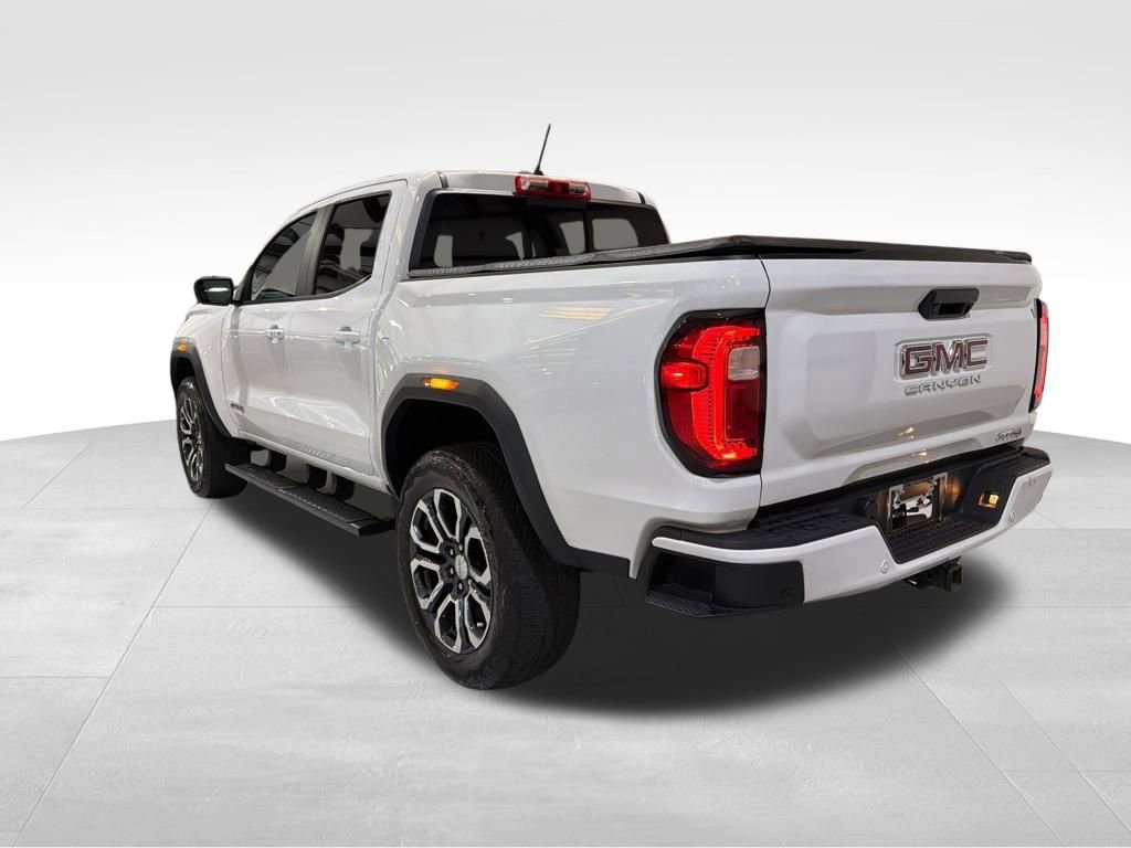 Used 2023 GMC Canyon AT4 w/ AT4 Premium Package image 9