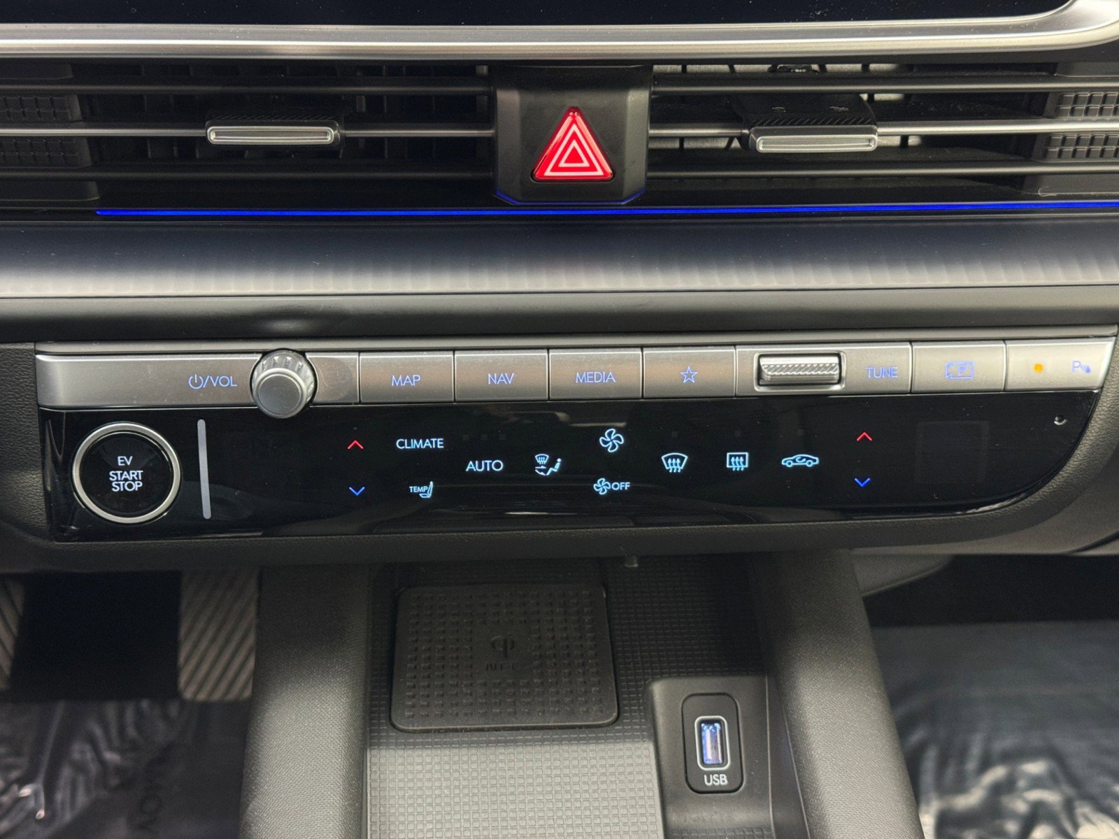 Used 2024 Hyundai Ioniq 6 SEL image 30