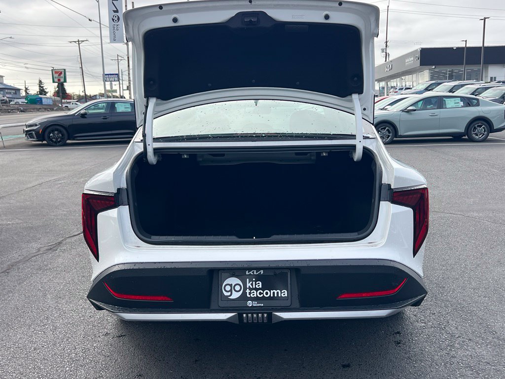 Certified 2025 Kia K4 FWD image 8