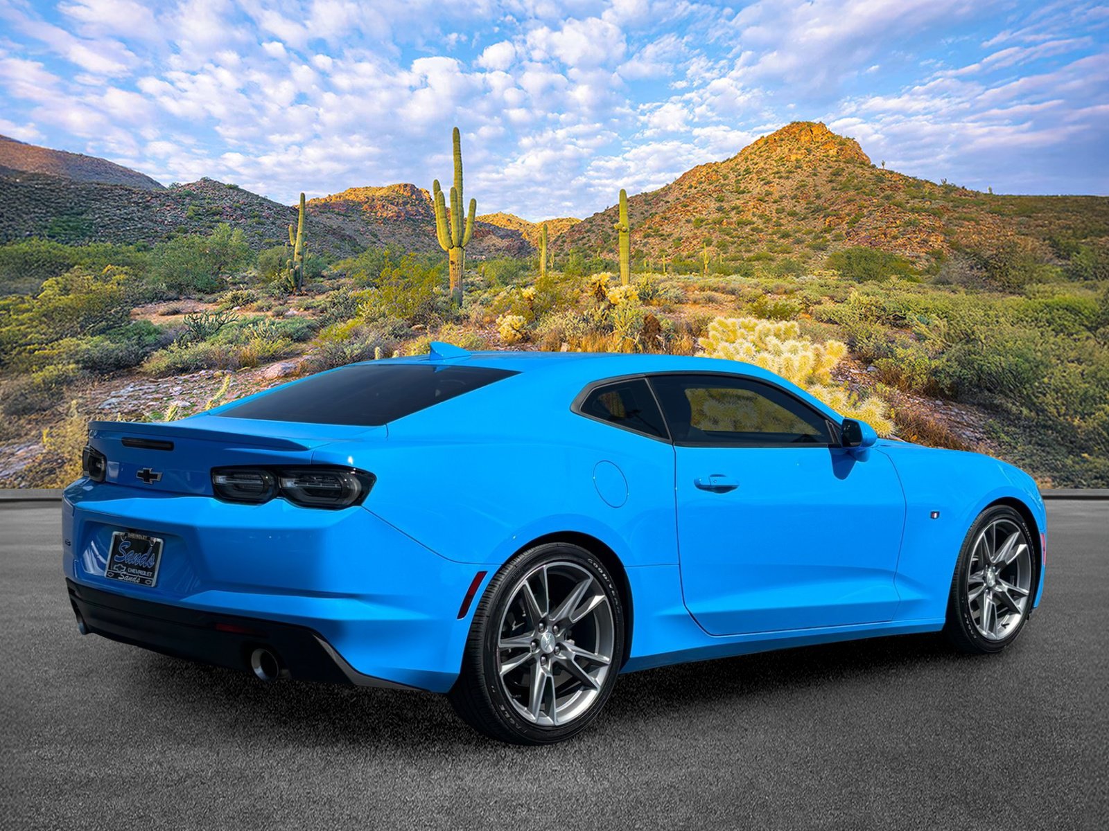 Used 2023 Chevrolet Camaro LT w/ RS Package RWD image 4